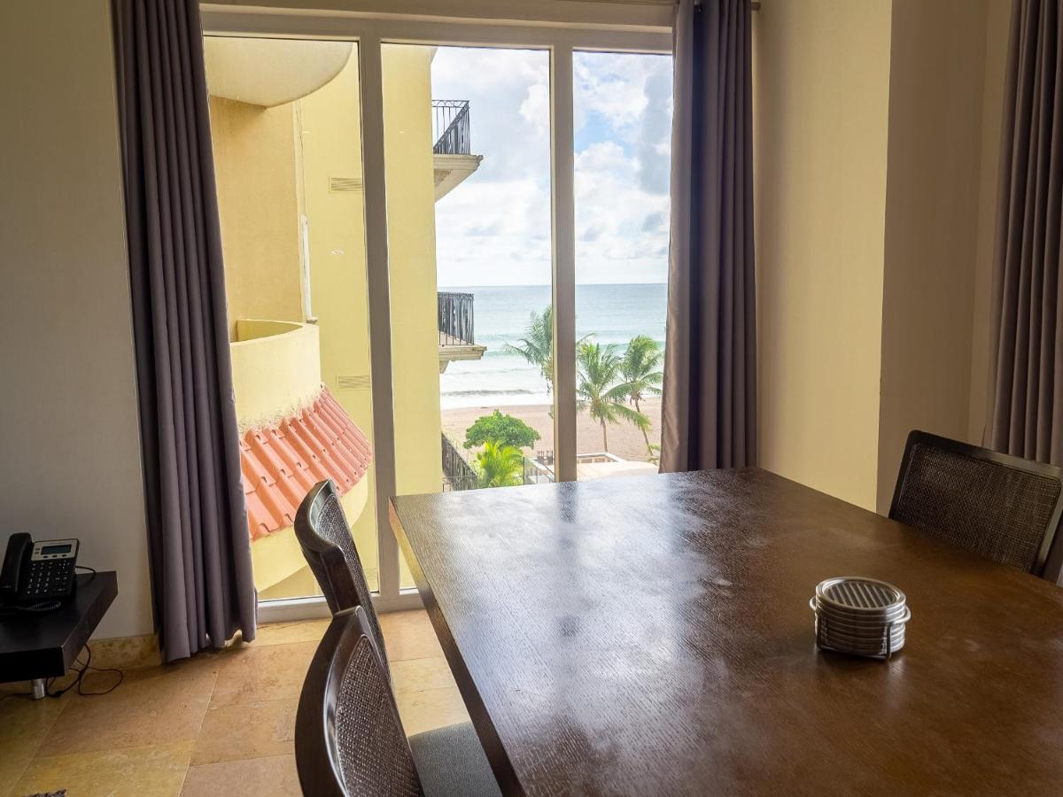 Ocean Terrace, Beachfront- A505 Хако Экстерьер фото
