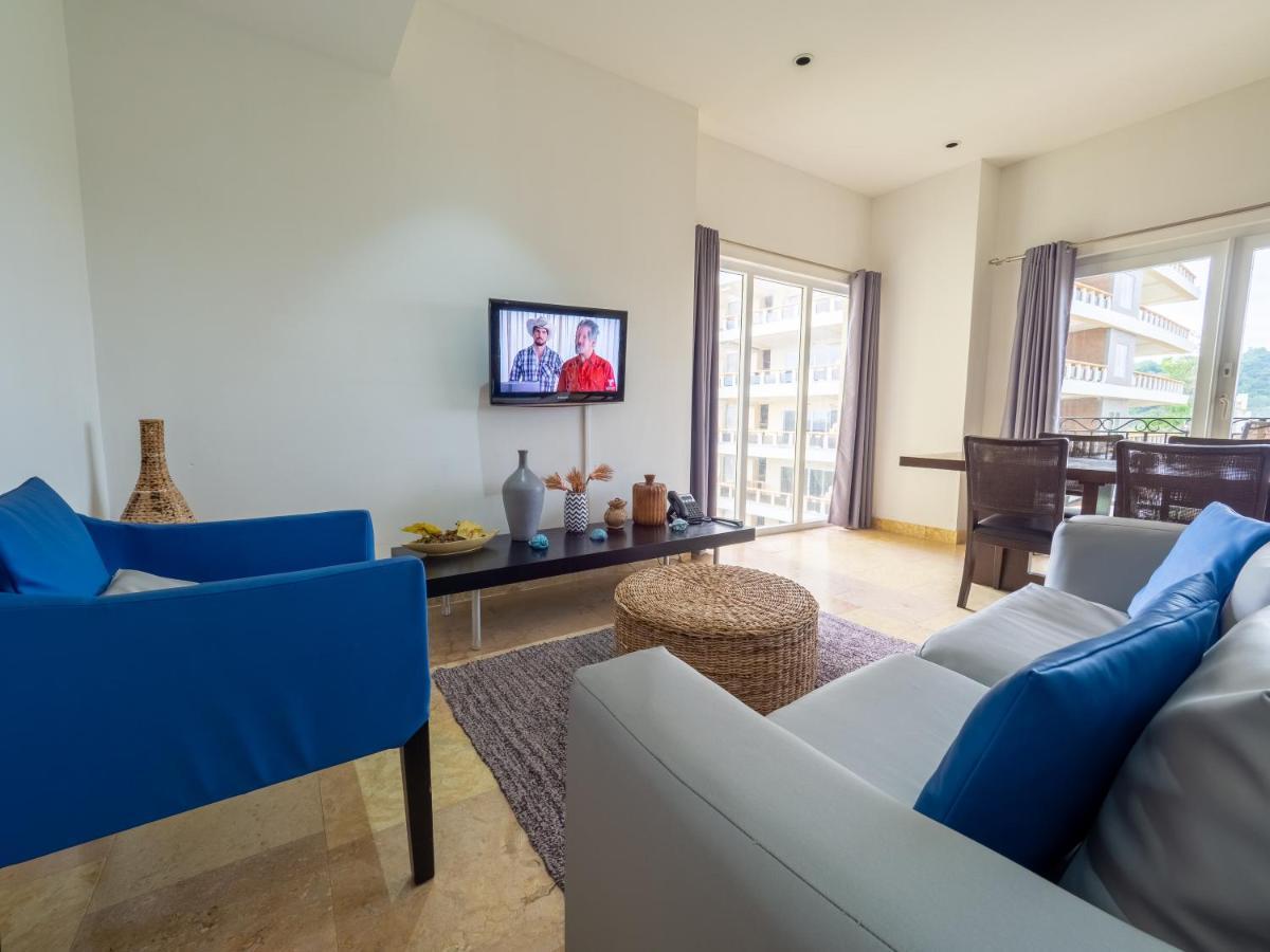 Ocean Terrace, Beachfront- A505 Хако Экстерьер фото