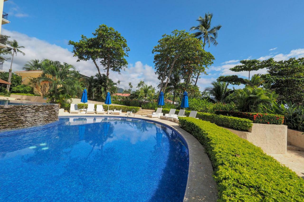 Ocean Terrace, Beachfront- A505 Хако Экстерьер фото