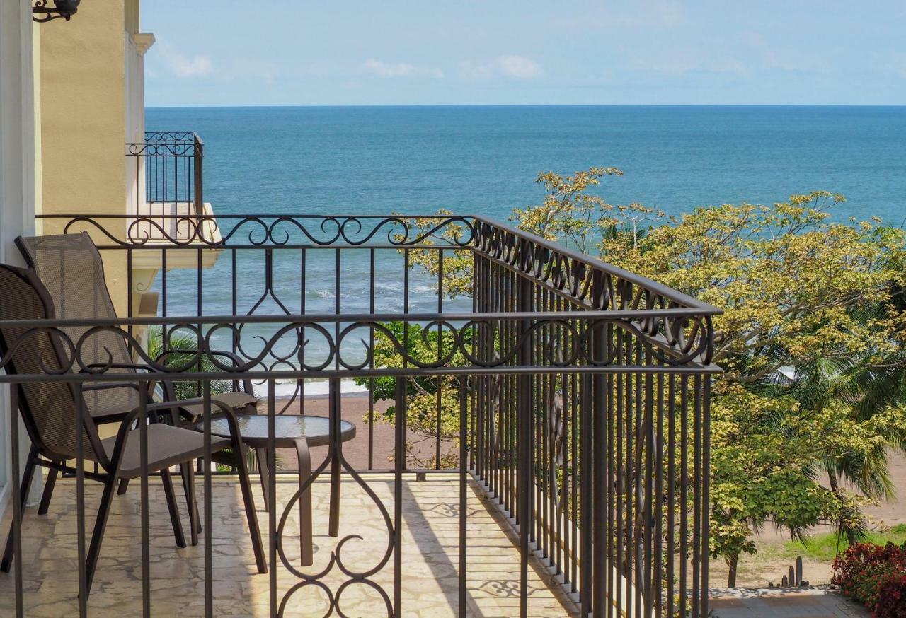 Ocean Terrace, Beachfront- A505 Хако Экстерьер фото